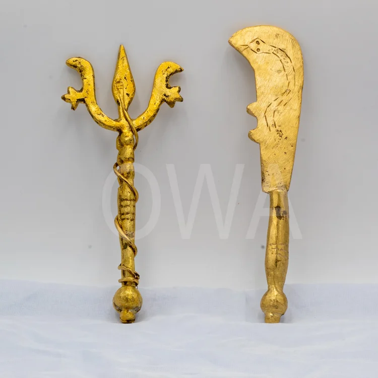 Mami Watta Sword And Shield - Bronze