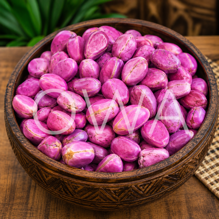(Fresh) Obi Abata 4 And 5 Lobe Kolanuts (1/2 Lb) Comes With 2 Pieces Of 3 Lobes.